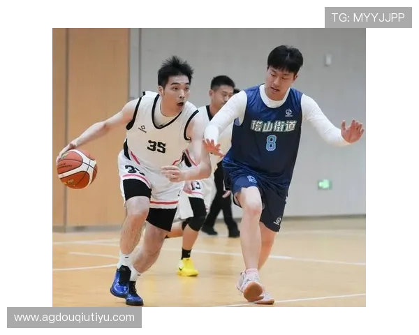 斗球体育app官方下载免费安装，享受高清流畅的体育比赛观看体验